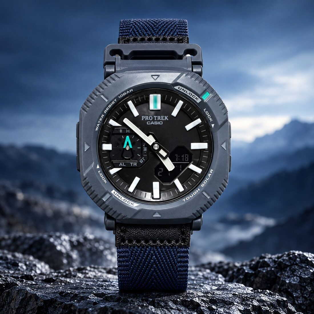 Мъжки Casio Pro Trek Gunmetal / Navy Strap