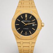 Audemars Piguet Royal Oak Gold / Black Dial